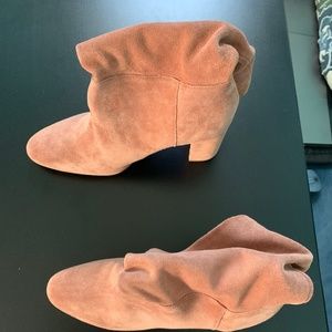 Chinese Laundry Kipper Bootie Boots Split Sued